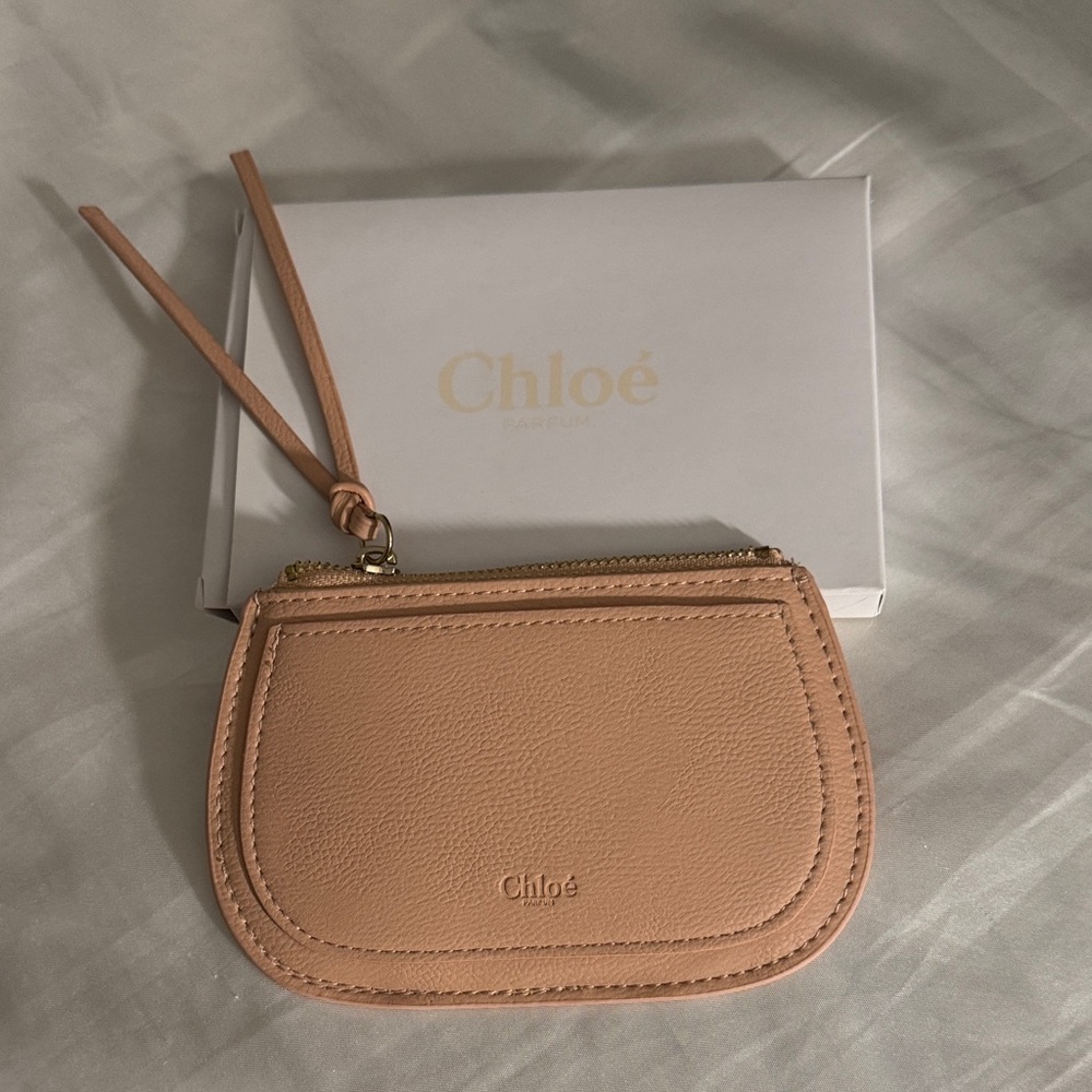Chloé Pebbled Leather Zip Coin Pouch in Blush Pink